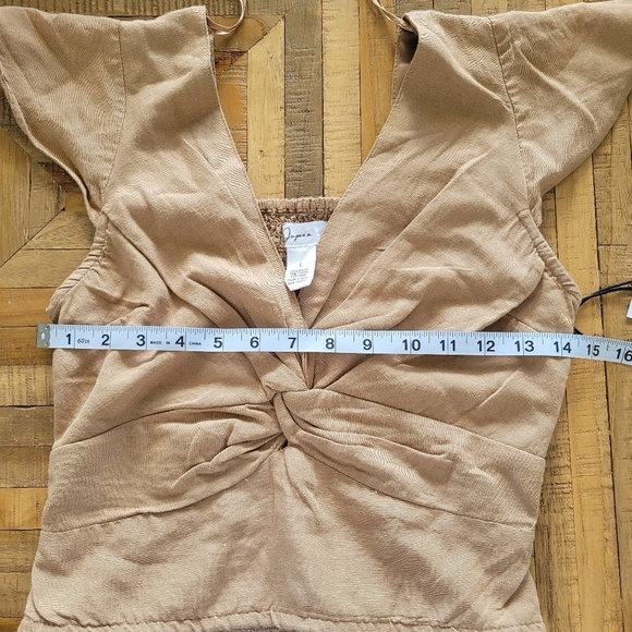 NWT biege crop top, size L women’s - Picture 3 of 4